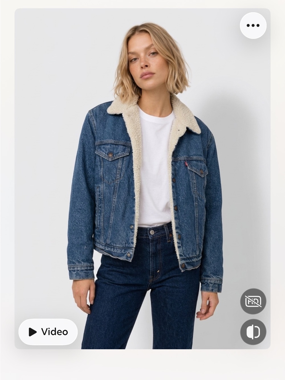 Vintage Levi’s Sherpa lined jacket